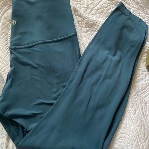 Lululemon Align 28”